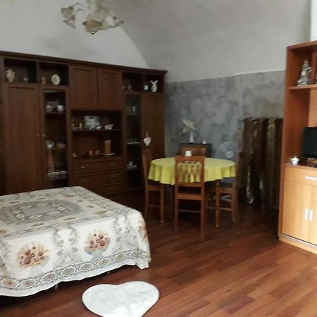 Apartmán Casa Vacanza Mary Santeramo in Colle Pokoj fotografie